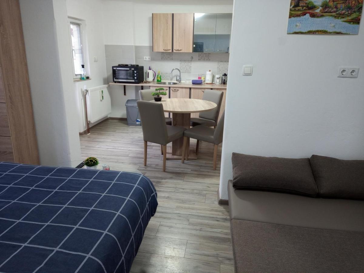 Apartman Borna Otočac Εξωτερικό φωτογραφία