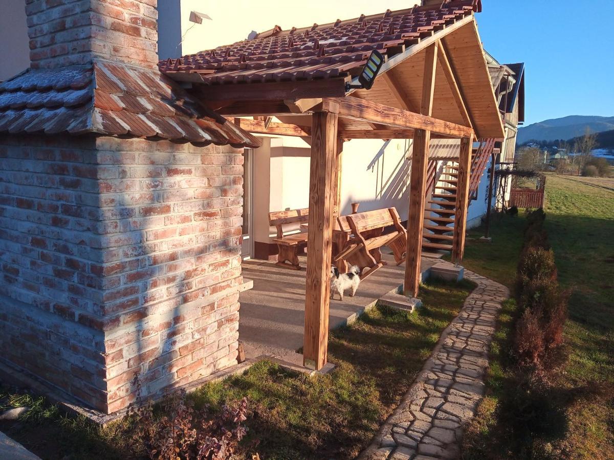 Apartman Borna Otočac Εξωτερικό φωτογραφία
