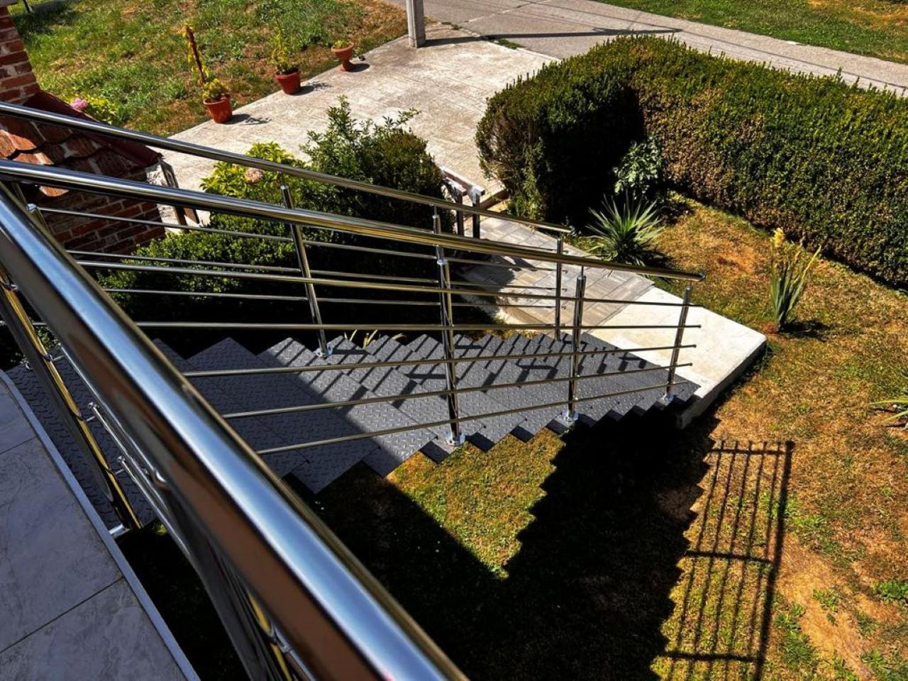 Apartman Borna Otočac Εξωτερικό φωτογραφία