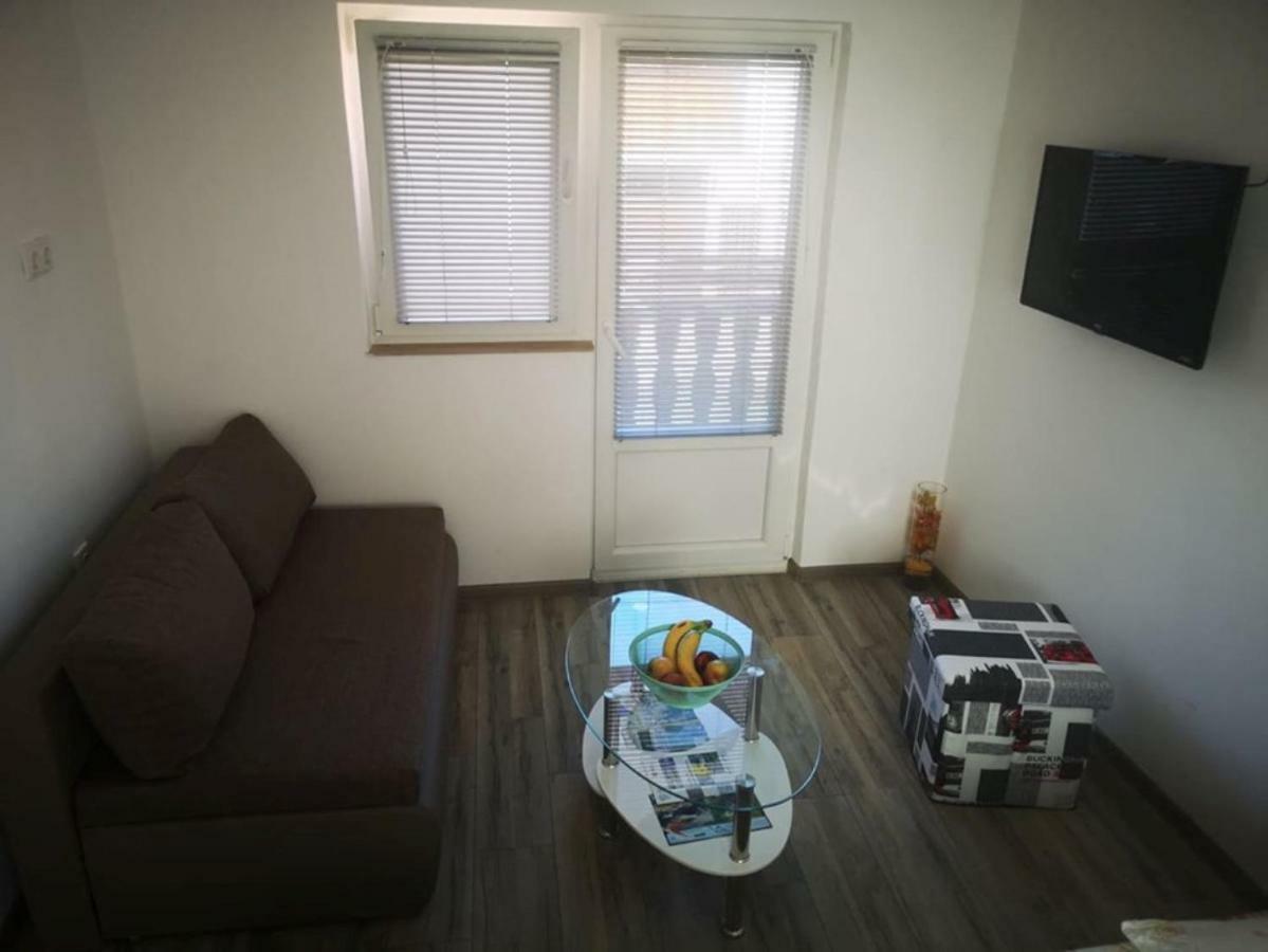Apartman Borna Otočac Εξωτερικό φωτογραφία